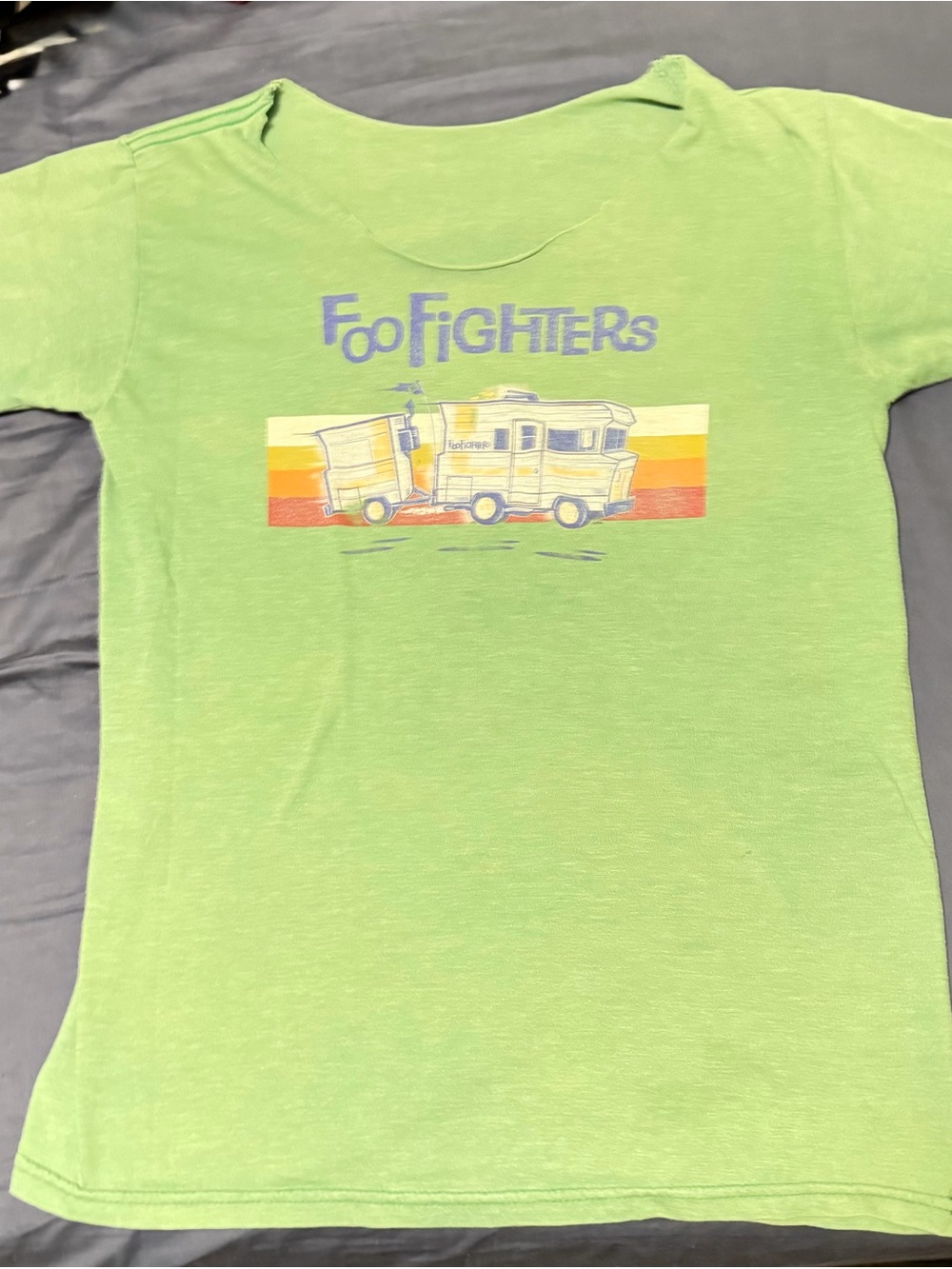 Foo Fighters - Made into scoop neck T